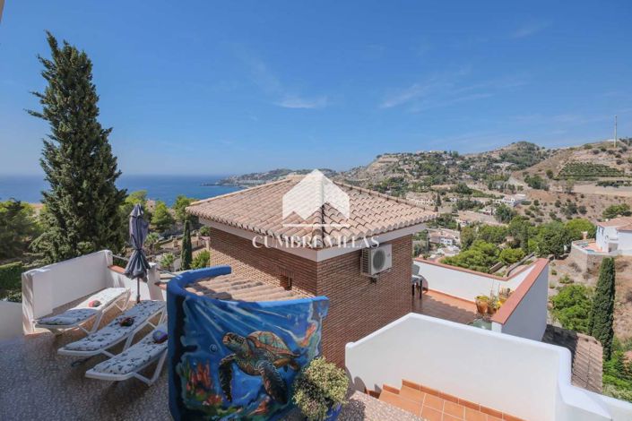 Image No.63-3 Bed Villa for sale