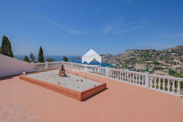 Image No.75-3 Bed Villa for sale