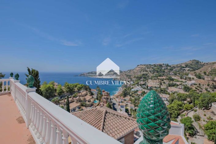 Image No.77-3 Bed Villa for sale