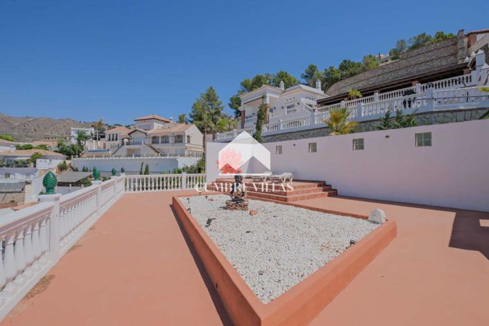 Image No.79-3 Bed Villa for sale