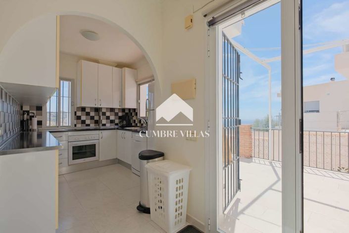 Image No.40-5 Bed Villa for sale