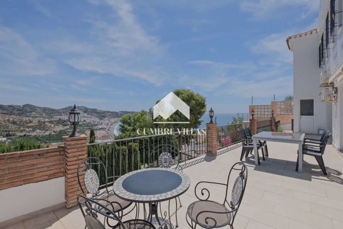 Image No.54-5 Bed Villa for sale