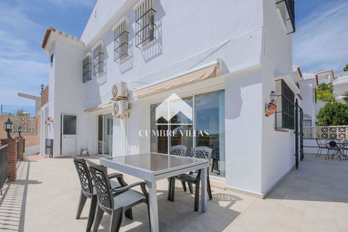 Image No.55-5 Bed Villa for sale