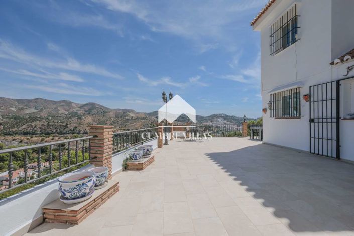 Image No.8-5 Bed Villa for sale