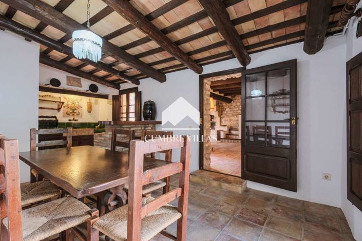 Image No.122-5 Bed Villa for sale