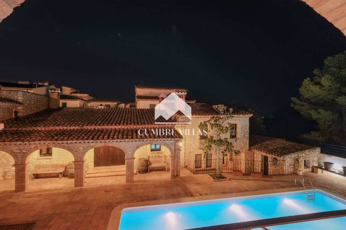 Image No.144-5 Bed Villa for sale