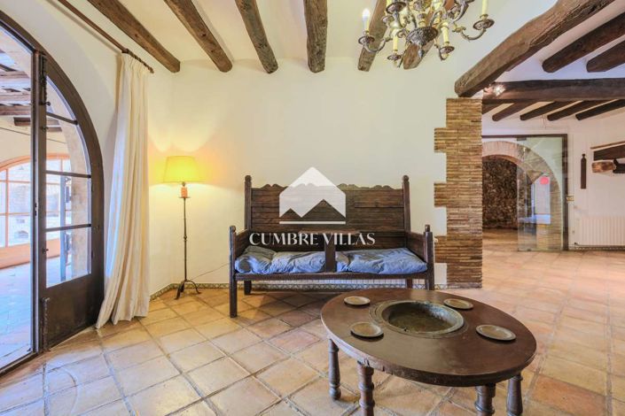 Image No.19-5 Bed Villa for sale