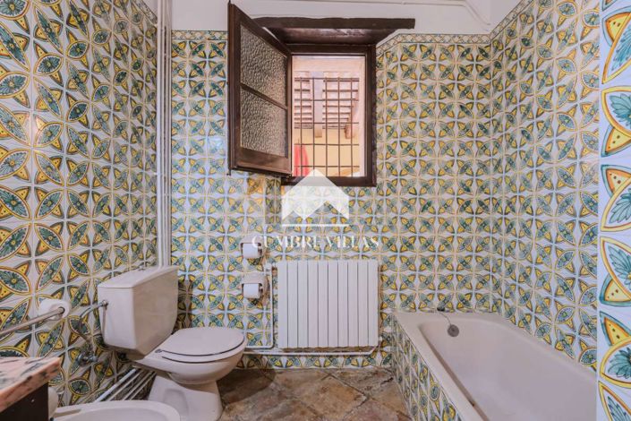 Image No.22-5 Bed Villa for sale