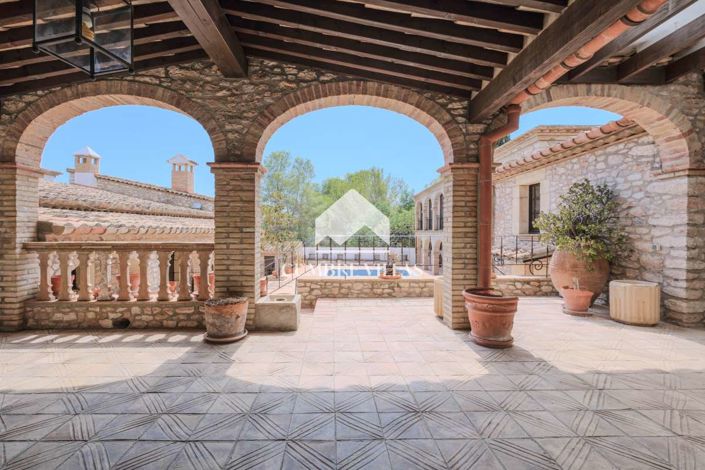 Image No.37-5 Bed Villa for sale