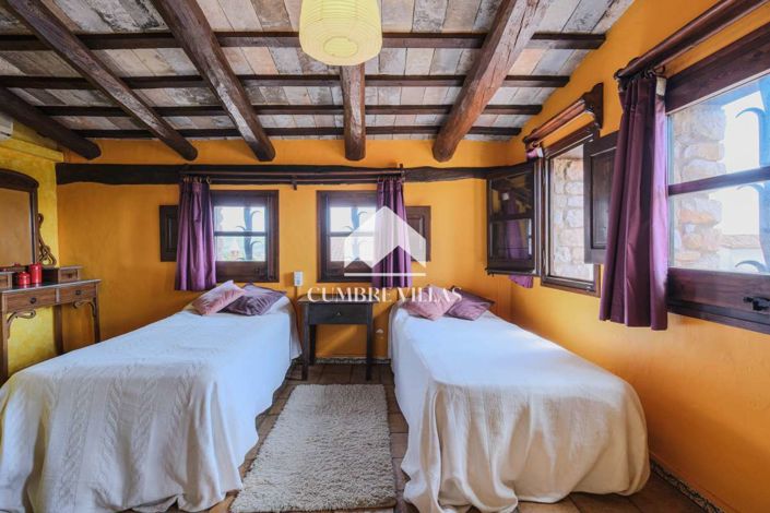 Image No.83-5 Bed Villa for sale