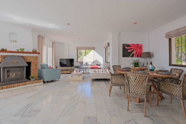 Image No.11-4 Bed Villa for sale