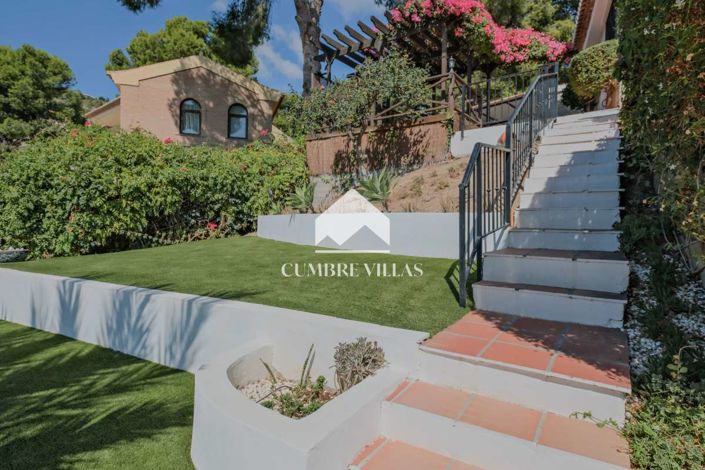 Image No.69-4 Bed Villa for sale