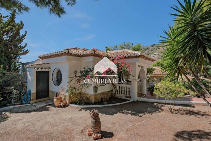 Image No.71-4 Bed Villa for sale