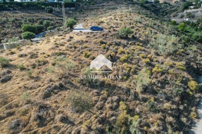 20251107095757000000djifly2025100816445622617