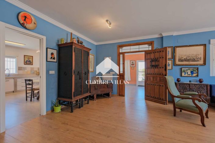 Image No.24-2 Bed Country House for sale