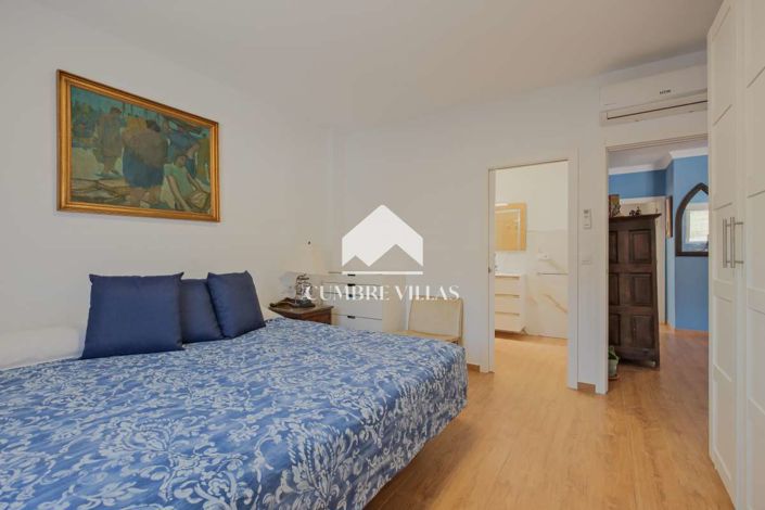 Image No.29-2 Bed Country House for sale