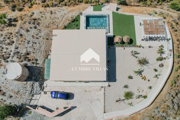 Image No.56-2 Bed Country House for sale