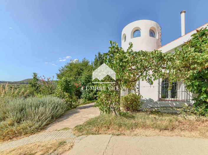 Image No.107-8 Bed Villa for sale