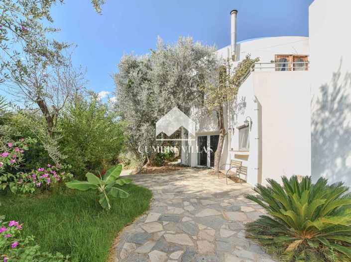 Image No.122-8 Bed Villa for sale