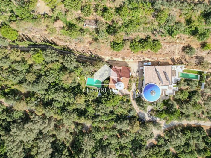 Image No.130-8 Bed Villa for sale