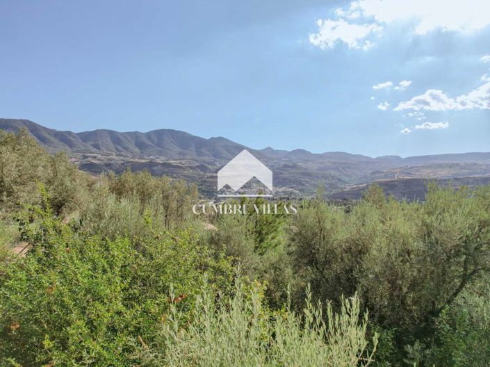 Image No.132-8 Bed Villa for sale