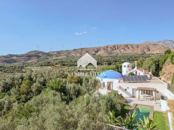 Image No.4-8 Bed Villa for sale