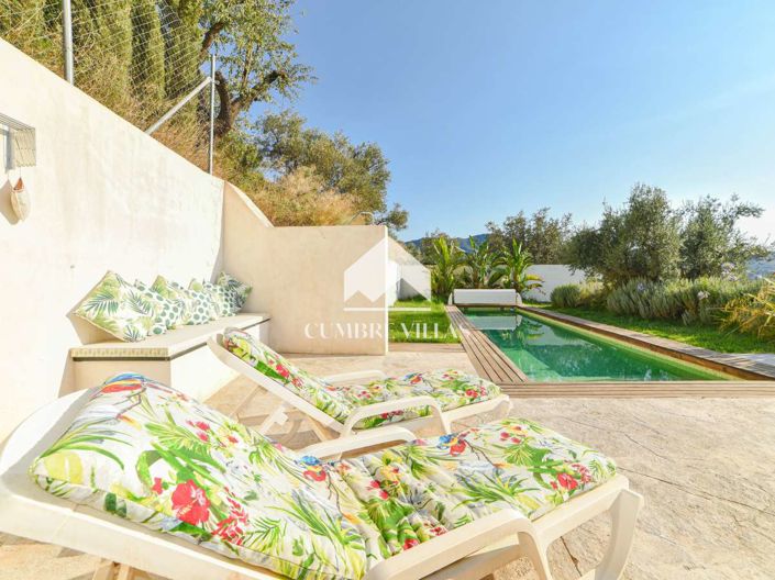 Image No.48-8 Bed Villa for sale