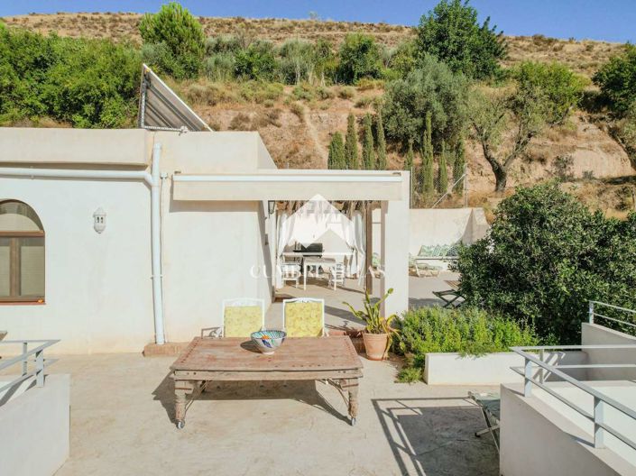 Image No.51-8 Bed Villa for sale