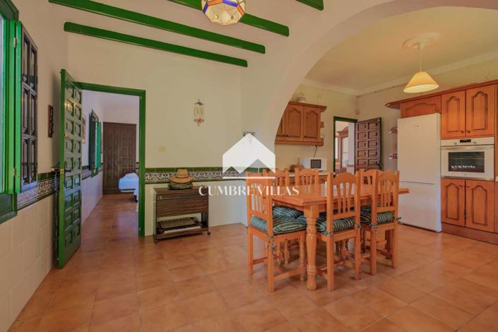 Image No.13-5 Bed Villa for sale