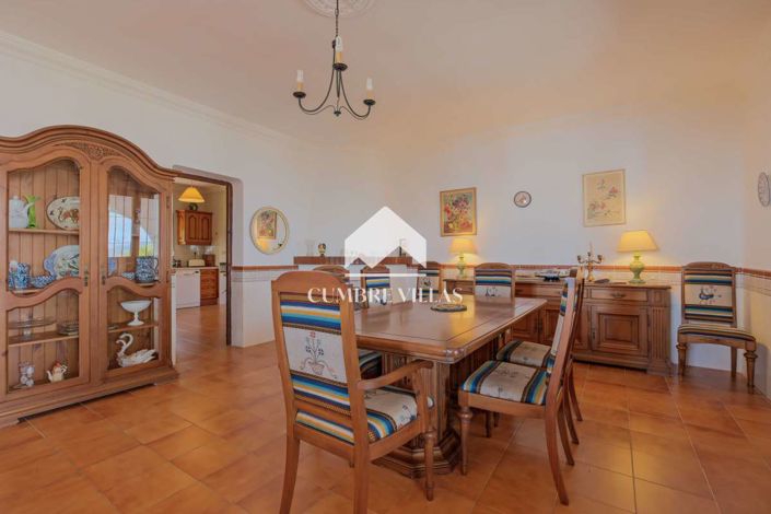 Image No.16-5 Bed Villa for sale