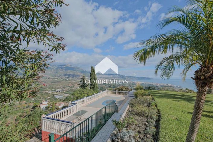 Image No.29-5 Bed Villa for sale