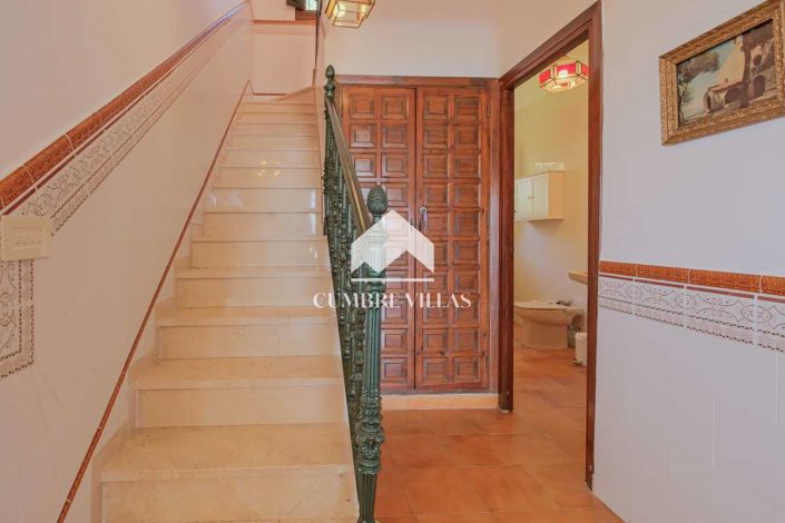 Image No.36-5 Bed Villa for sale