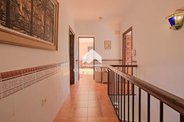 Image No.38-5 Bed Villa for sale