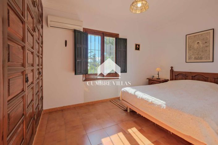 Image No.39-5 Bed Villa for sale