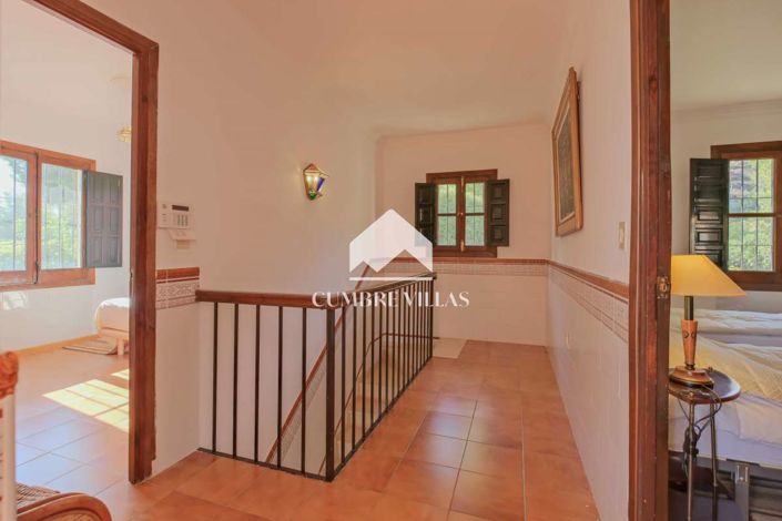 Image No.44-5 Bed Villa for sale
