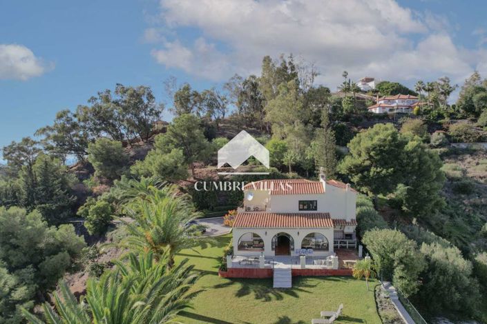 Image No.5-5 Bed Villa for sale