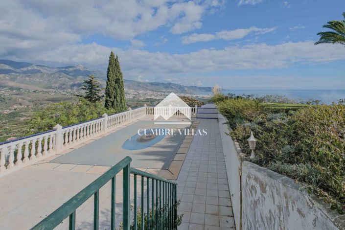 Image No.53-5 Bed Villa for sale