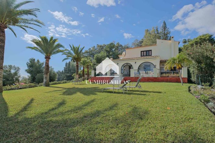 Image No.54-5 Bed Villa for sale