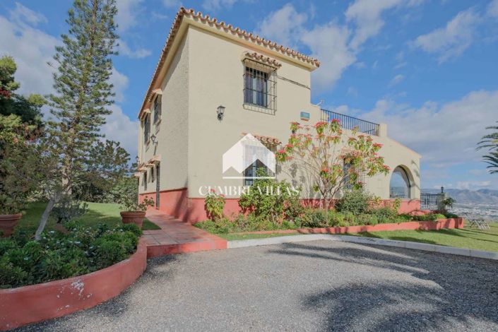 Image No.59-5 Bed Villa for sale