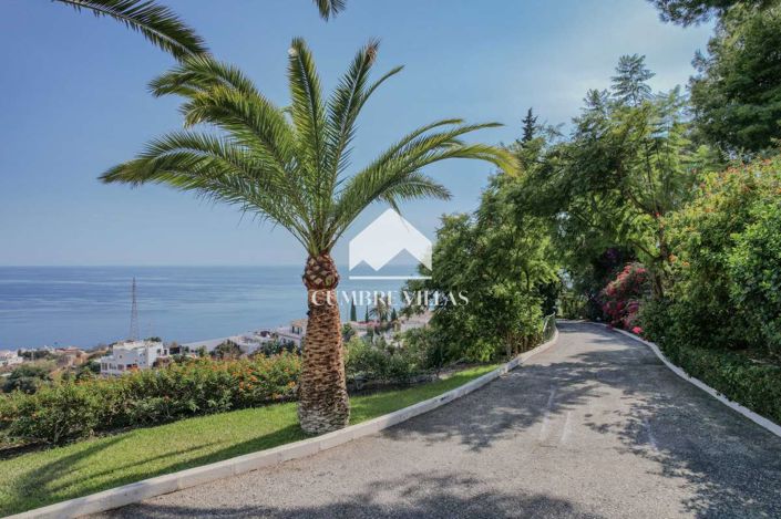 Image No.8-5 Bed Villa for sale