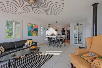 20251202144455000000dsf8580