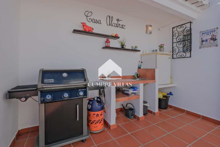 Image No.27-4 Bed Villa for sale