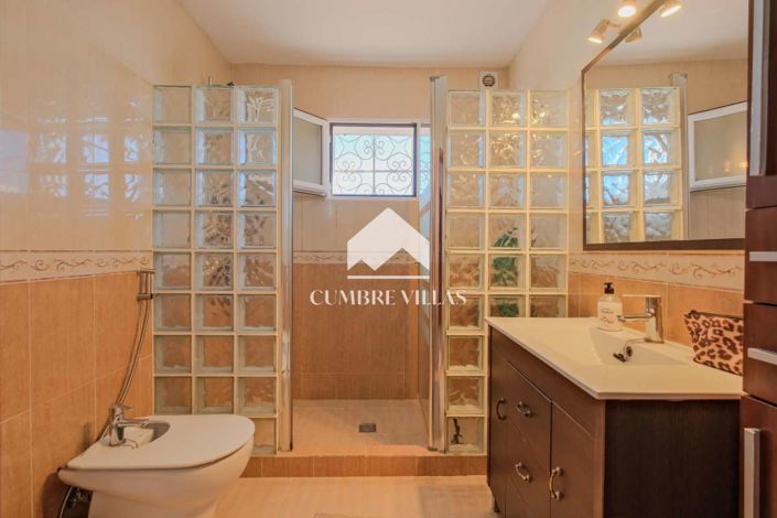 Image No.31-4 Bed Villa for sale