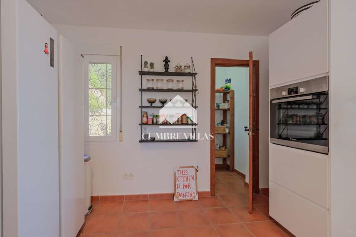 Image No.40-4 Bed Villa for sale