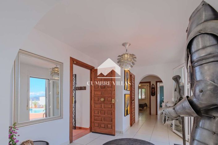 Image No.45-4 Bed Villa for sale