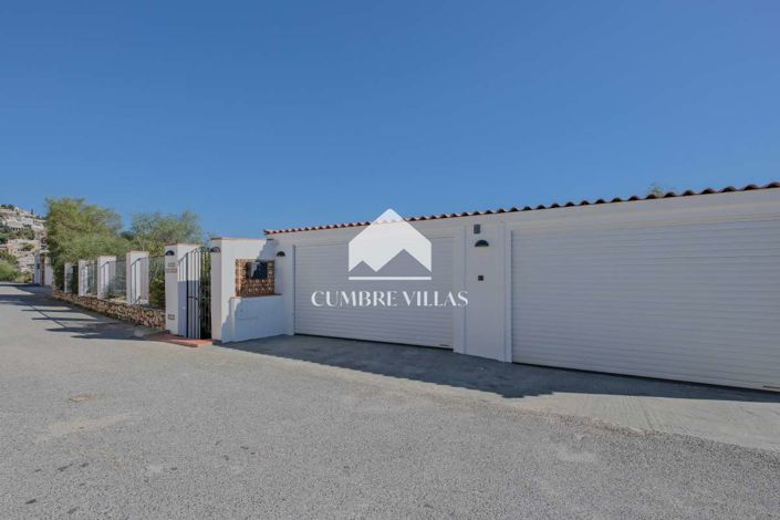 Image No.7-4 Bed Villa for sale