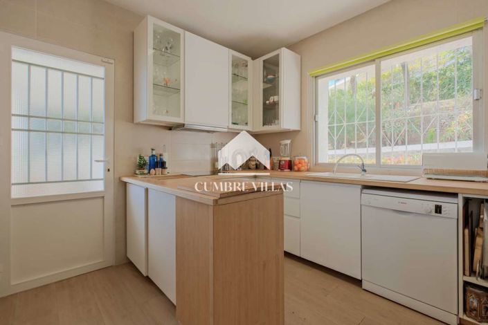 Image No.23-2 Bed Villa for sale