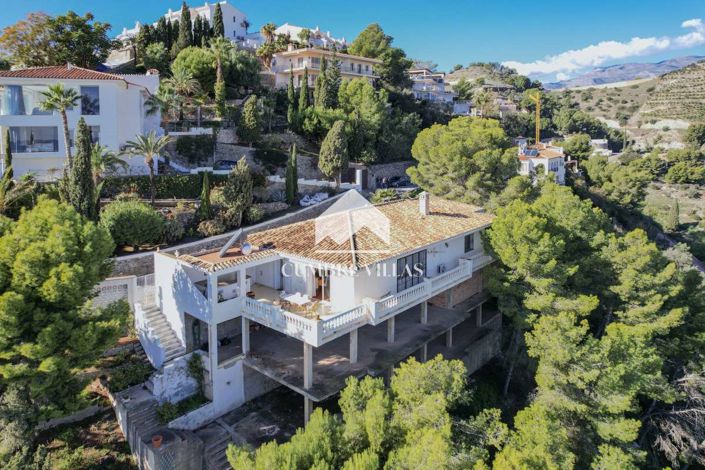 Image No.39-2 Bed Villa for sale