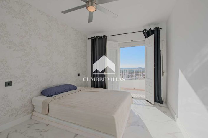 Image No.22-3 Bed Apartment for sale