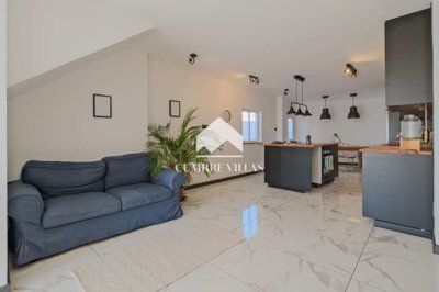 20260107112935000000dsf8645